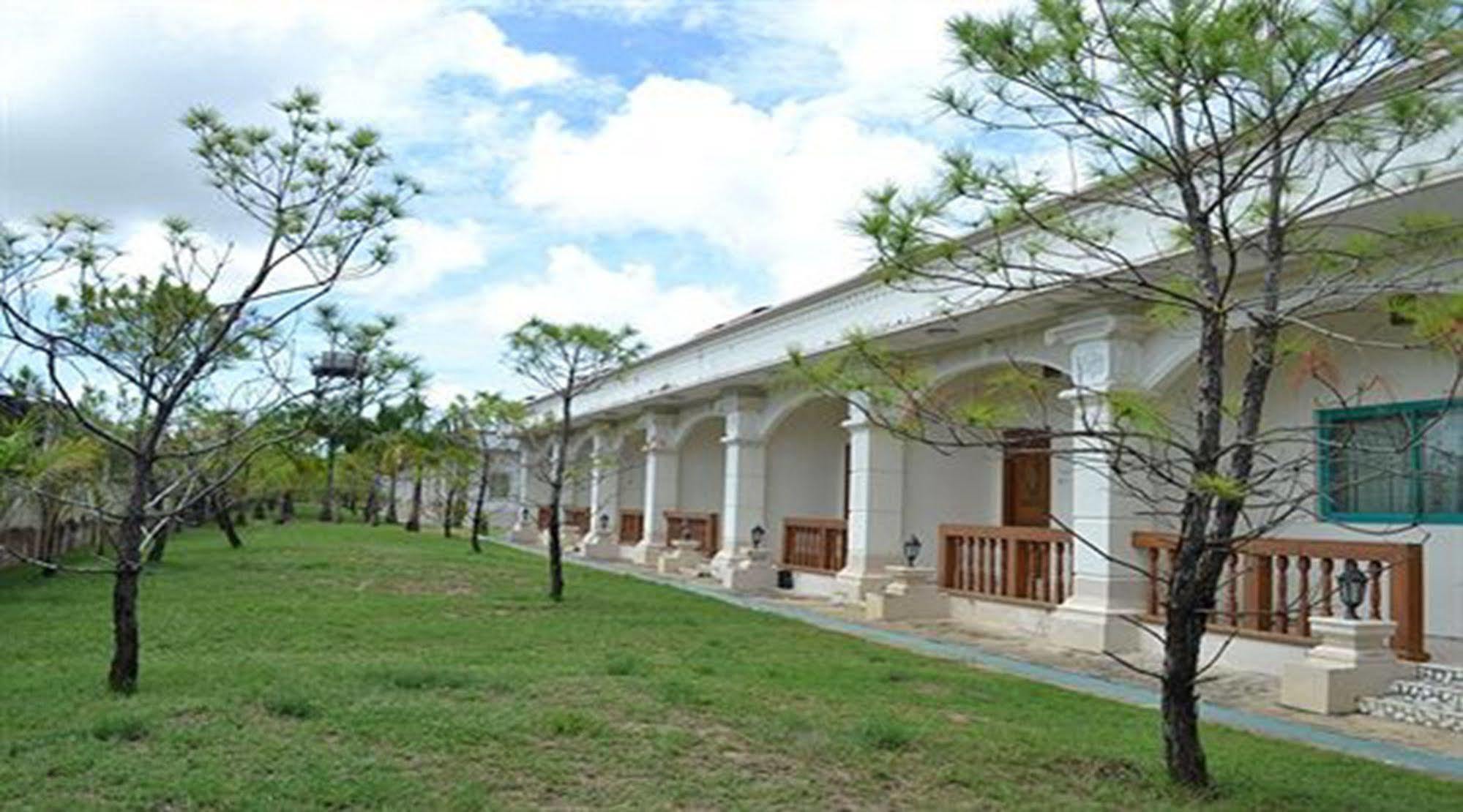 Excel River View Yangon Extérieur photo